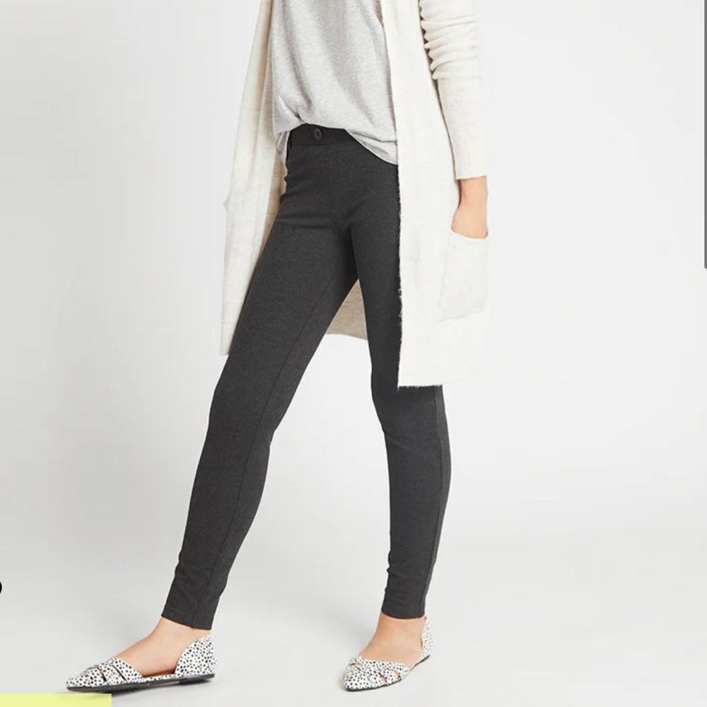 Betabrand Skinny-Leg Classic Dress Pant Yoga Pants Size Medium Long Charcoal